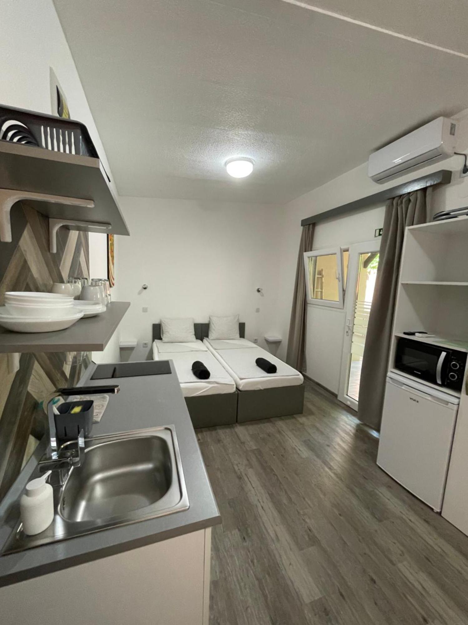 Tutti Apartman 巴拉通雷勒 外观 照片